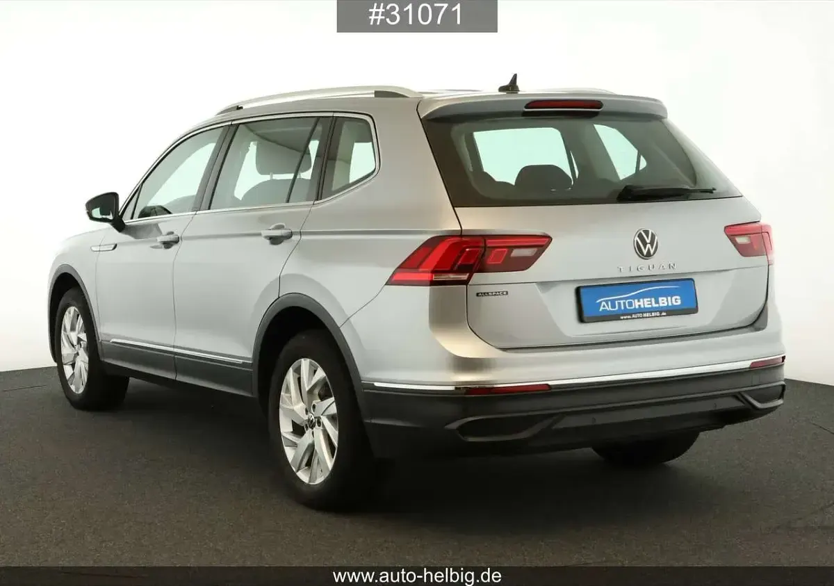 Gebraucht VW Tiguan Life 150 PS (110 kW) 2025 Silber SUV