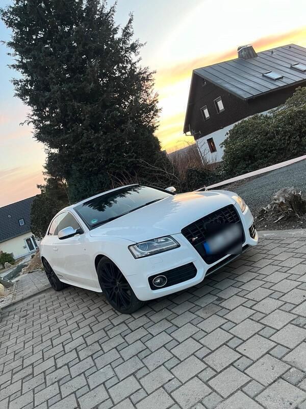 Weiß Gebraucht 2010 Audi S5 Coupé | 10.999 € (Guter Preis) - Bild 1/4
