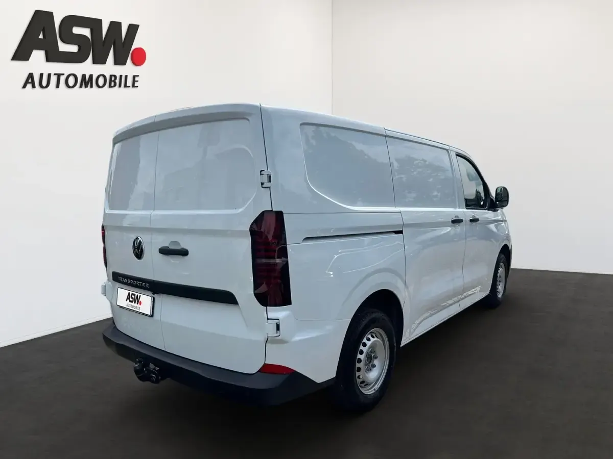 Neu VW Transporter 110 PS (80 kW) 2026 Clear white Van