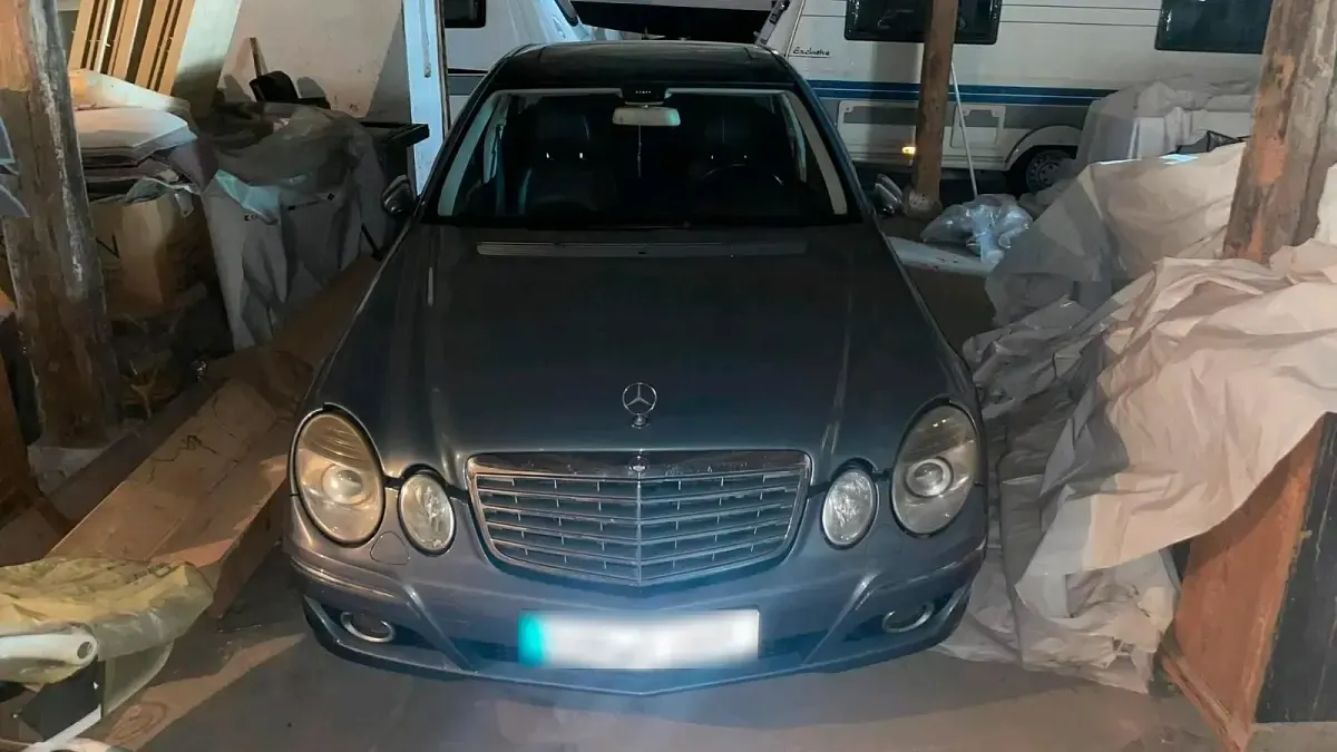 Gebraucht Mercedes E320 220 PS (161 kW) 2009 Andere farben Limousine