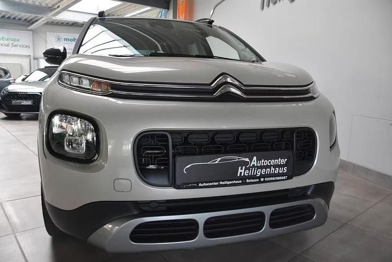 Beige Gebraucht 2017 Citroën C3 Aircross Shine SUV | 8.980 € (Fairer Preis) - Bild 1/4