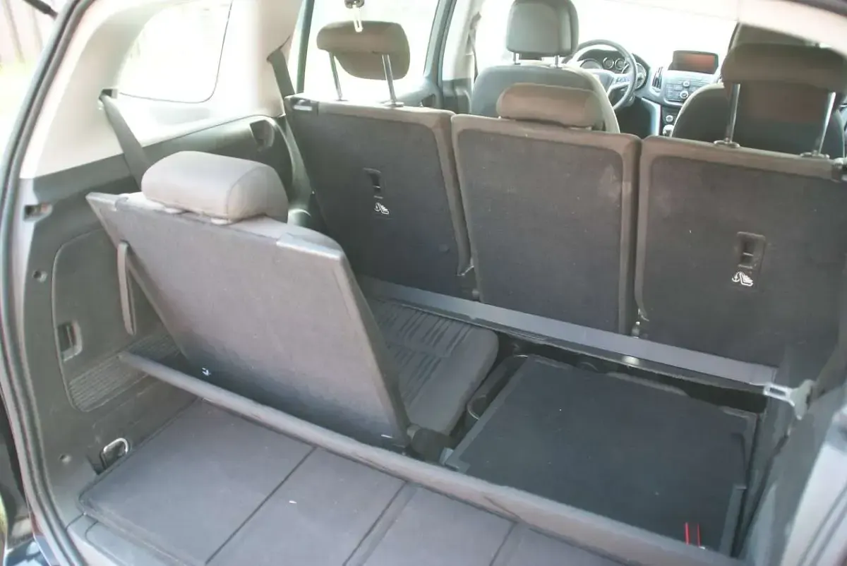 Gebraucht Opel Zafira Tourer Active 131 PS (96 kW) 2015 Schwarz Van / Kleinbus