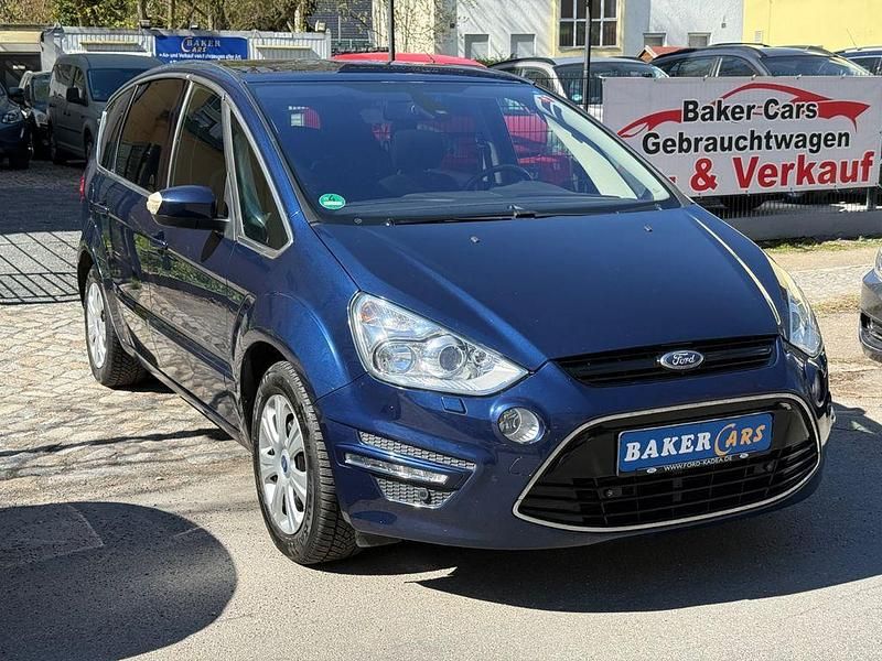 Gebraucht Ford S-MAX Titanium 163 PS (119 kW) 2012 Blau Van / Kleinbus