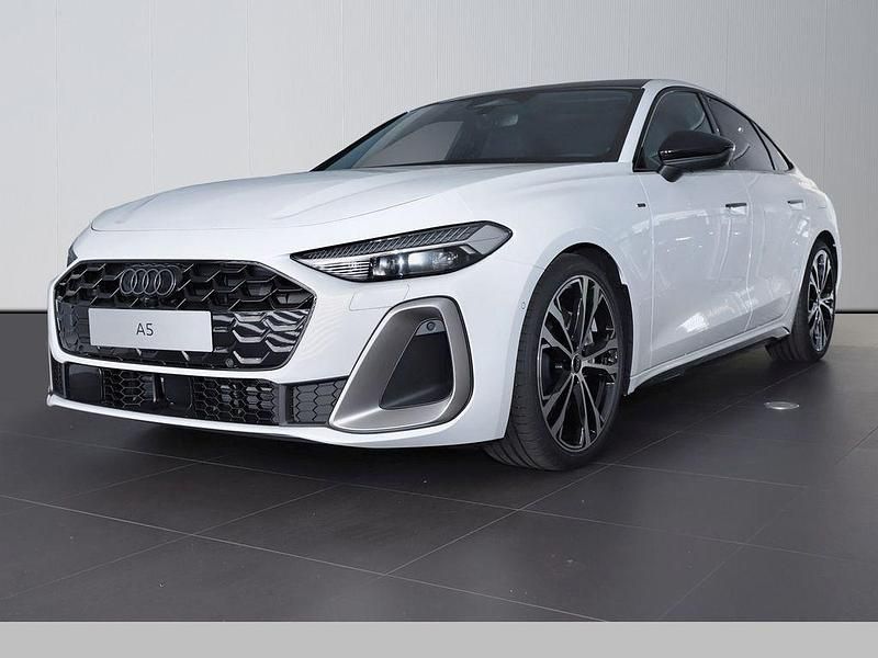 Gletscherweiß metallic Neu 2025 Audi A5 Edition .1 Coupé | 73.070 € (Guter Preis) - Bild 1/4