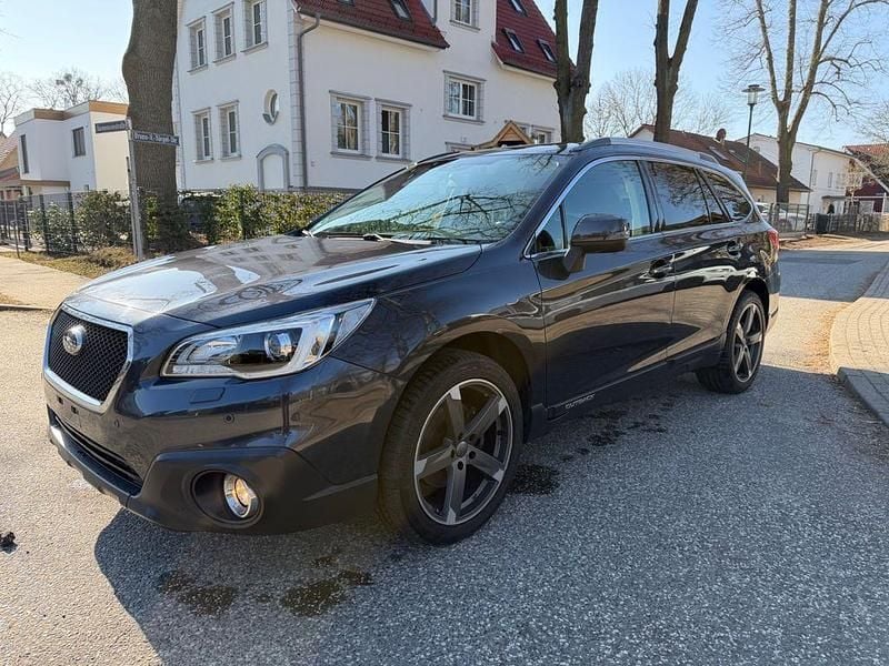 Gebraucht Subaru Outback 175 PS (128 kW) 2017 Grau Kombi