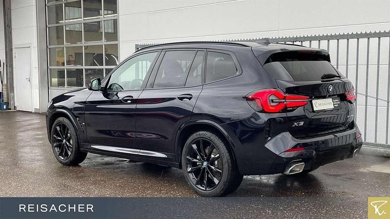 Gebraucht BMW X3 Efficient Dynamics 292 PS (214 kW) 2024 Carbonschwarz metallic SUV