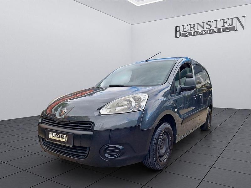 Gebraucht Peugeot Partner Comfort 114 PS (83 kW) 2014 Grau Van / Kleinbus