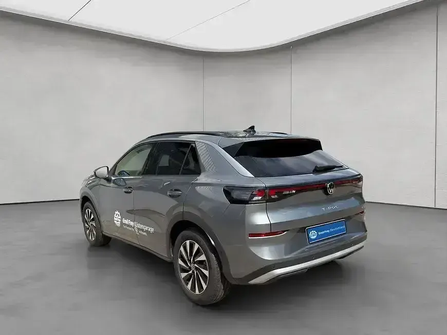 Gebraucht VW T-Roc Style 116 PS (85 kW) 2026 Grau SUV