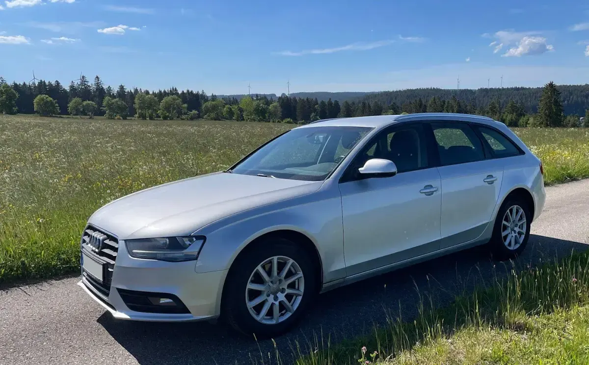 Gebraucht Audi A4 Comfort 177 PS (130 kW) 2012 Silber Kombi