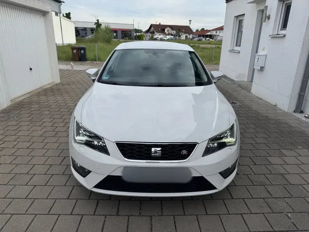 Gebraucht Seat Leon FR 150 PS (110 kW) 2016 Weiß Limousine