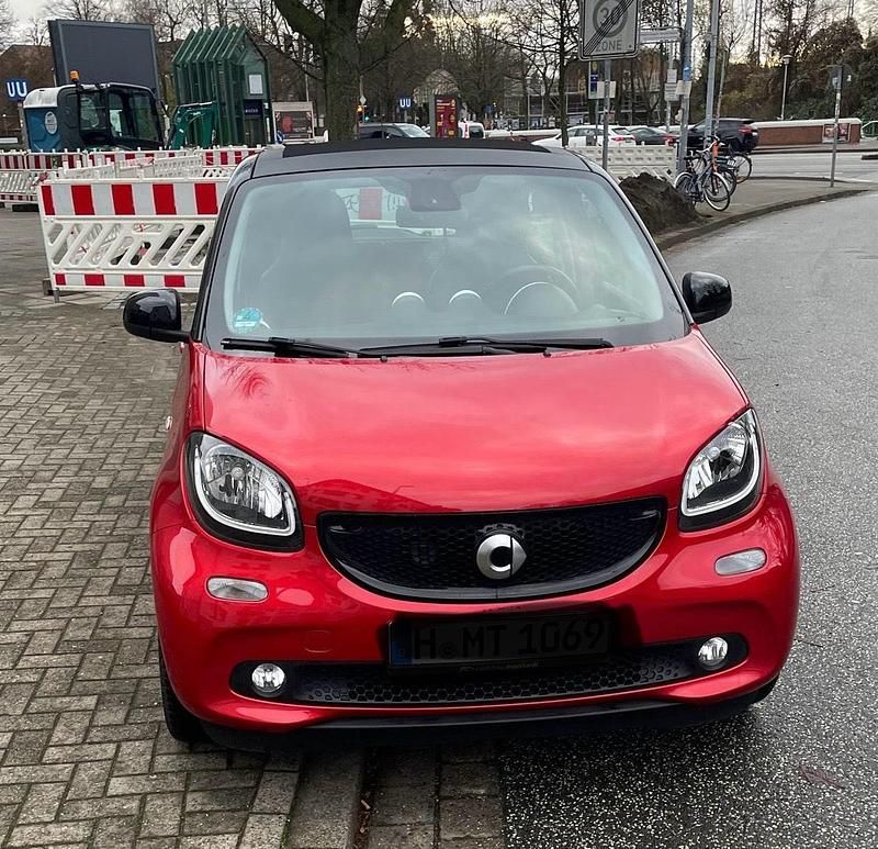 Rot Gebraucht 2015 Smart ForFour Prime Kleinwagen | 7.900 € (Etwas zu teuer) - Bild 1/4