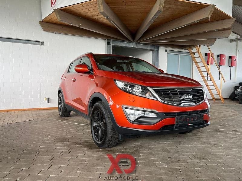 Gebraucht Kia Sportage Vision 136 PS (100 kW) 2010 Orange SUV