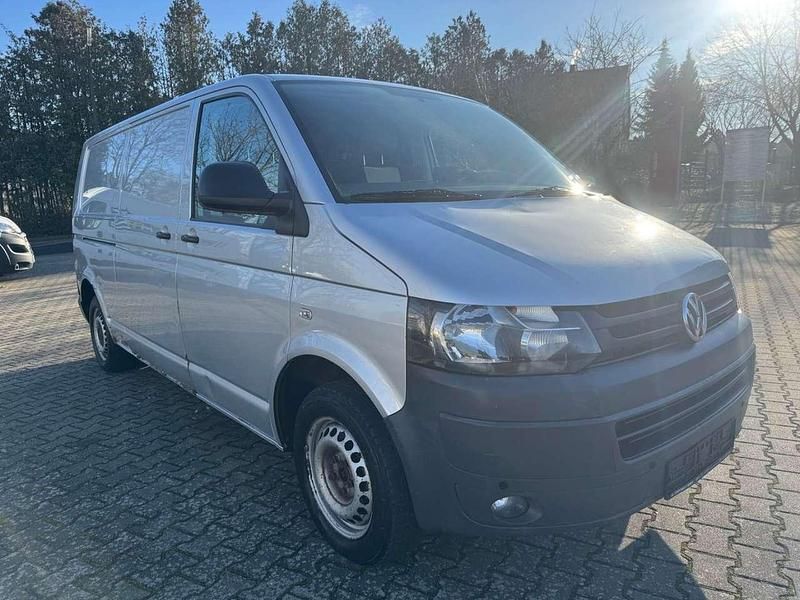 Gebraucht VW Transporter 140 PS (102 kW) 2012 Reflexsilber metallic Van