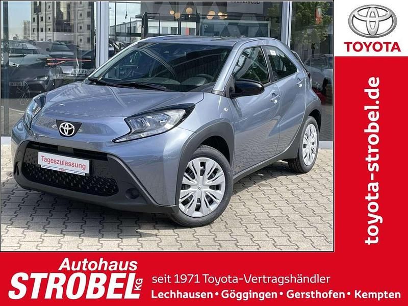 Celestite grey metallic Neu 2025 Toyota Aygo X Business Edition SUV | 16.480 € (Guter Preis) - Bild 1/4