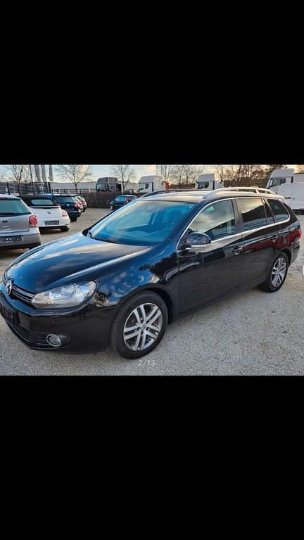 Schwarz Gebraucht 2010 VW Golf VI Trendline Kleinwagen | 4.950 € (Fairer Preis) - Bild 1/4