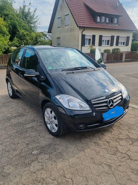 Schwarz Gebraucht 2009 Mercedes A160 Limousine | 4.000 € (Fairer Preis) - Bild 1/4