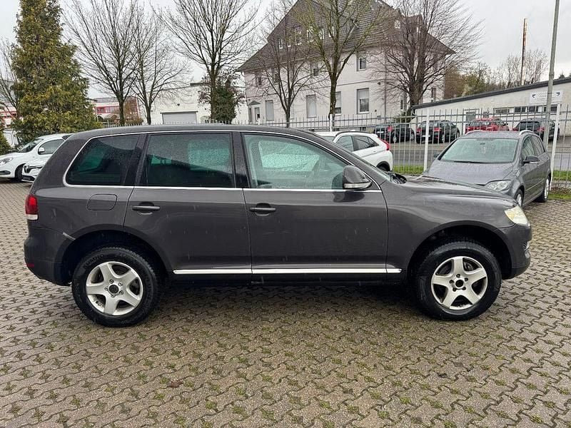 Gebraucht VW Touareg 224 PS (164 kW) 2007 Grau SUV
