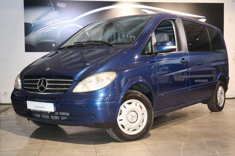 Blau Gebraucht 2009 Mercedes Viano Van / Kleinbus | 10.800 € (Fairer Preis) - Bild 1/4