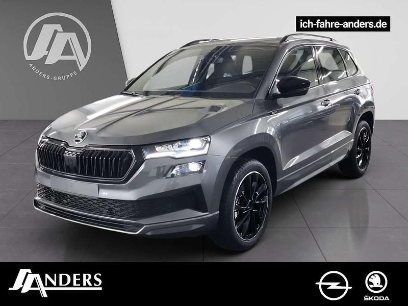 Neu Skoda Karoq SportLine 150 PS (110 kW) 2026 Graphitegrau SUV