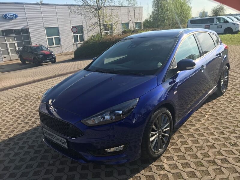 Gebraucht Ford Focus ST-Line 150 PS (110 kW) 2016 Indicblau (metallic) (blau) Limousine