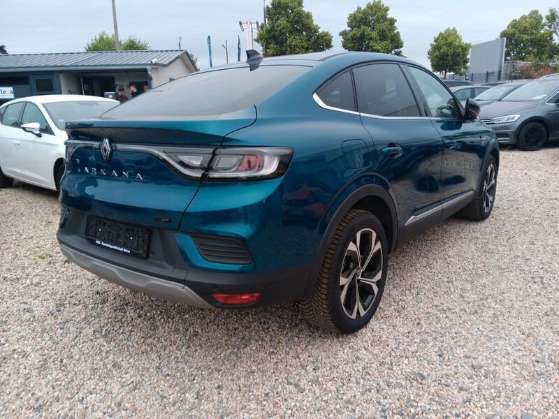 Gebraucht Renault Arkana Techno 94 PS (69 kW) 2024 Bleu zanzibar SUV