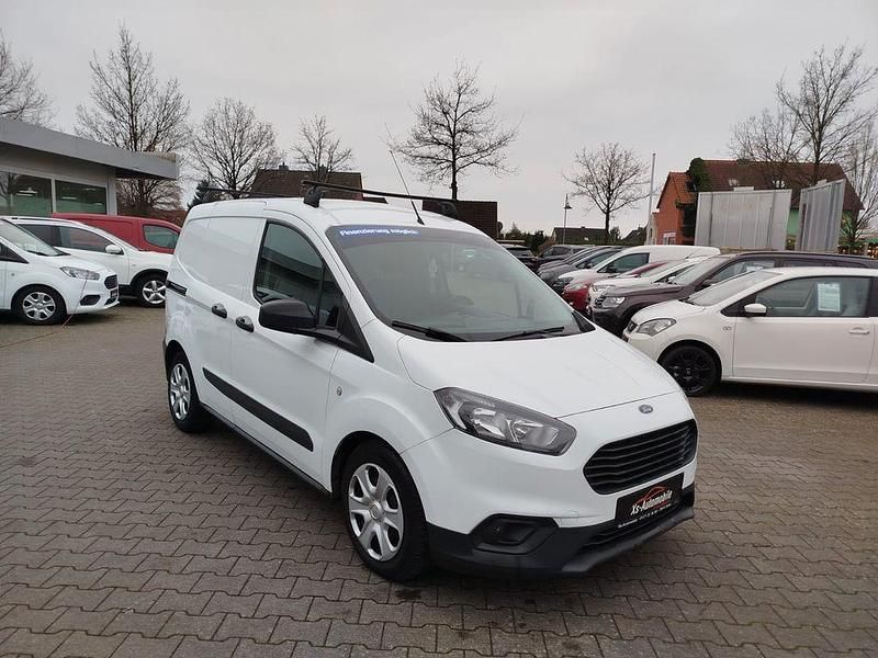Gebraucht Ford Transit Trend 101 PS (74 kW) 2021 Weiß Van / Kleinbus
