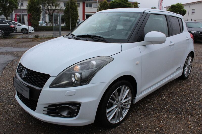 Weiß Gebraucht 2015 Suzuki Swift Sport Limousine | 10.495 € (Fairer Preis) - Bild 1/4