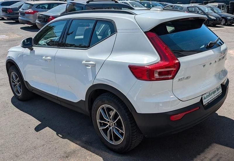 Gebraucht Volvo XC40 156 PS (114 kW) 2018 Weiß SUV