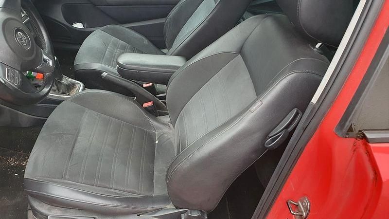 Gebraucht VW Polo Highline 105 PS (77 kW) 2010 Rot Kleinwagen