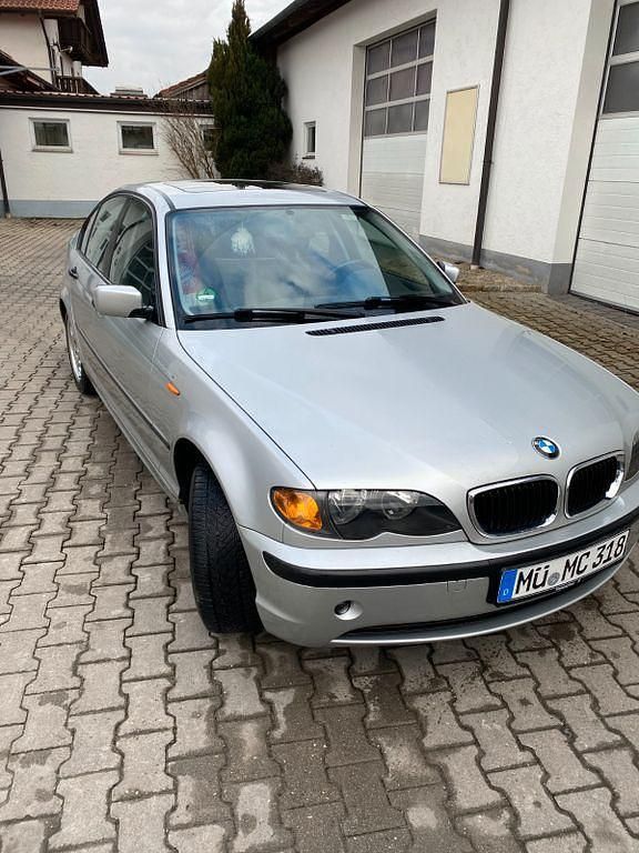 Gebraucht BMW 318 Exclusive 143 PS (105 kW) 2005 Silber Limousine