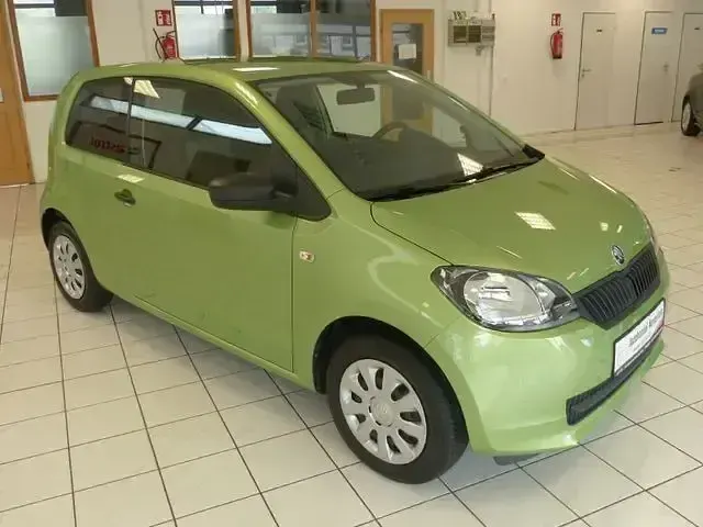 Gebraucht Skoda Citigo Active 125 PS (91 kW) 2015 Grün Kleinwagen