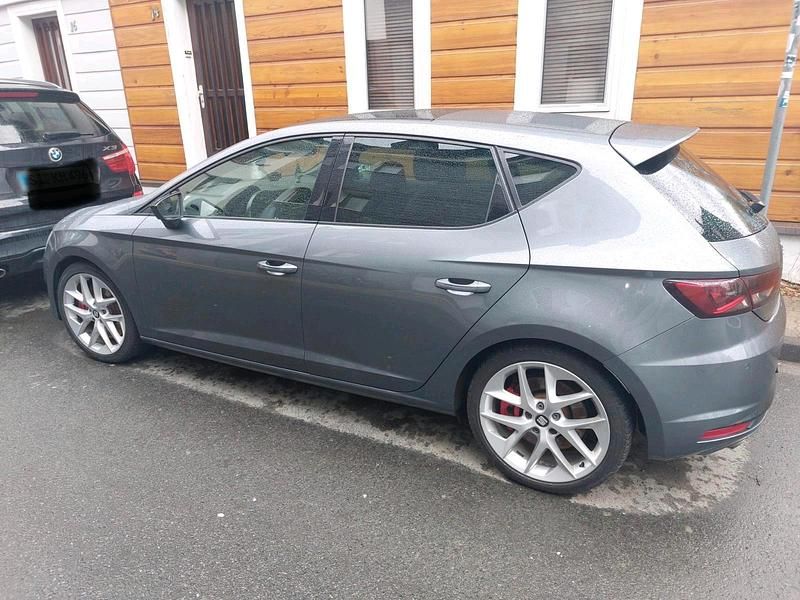 Gebraucht Seat Leon CUPRA 290 PS (213 kW) 2016 Grau Limousine