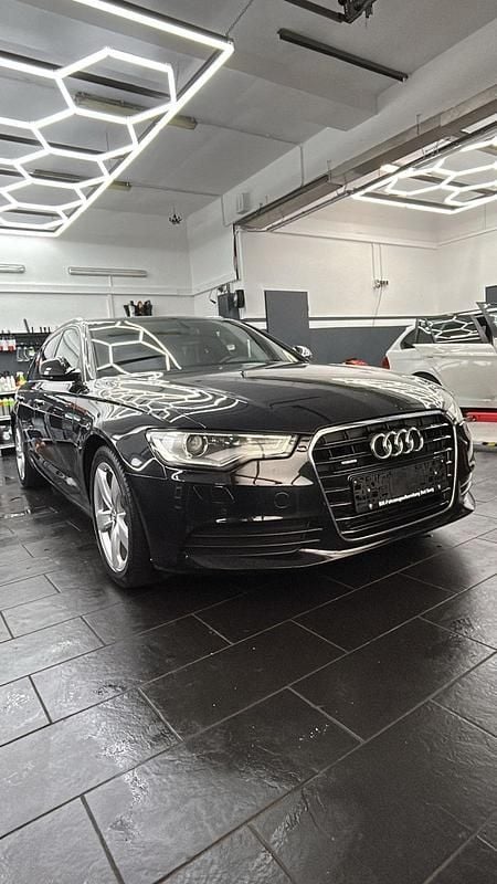 Gebraucht Audi A6 204 PS (150 kW) 2013 Schwarz Kombi