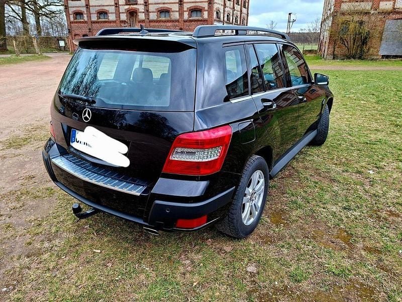 Gebraucht Mercedes GLK320 224 PS (164 kW) 2009 Schwarz SUV