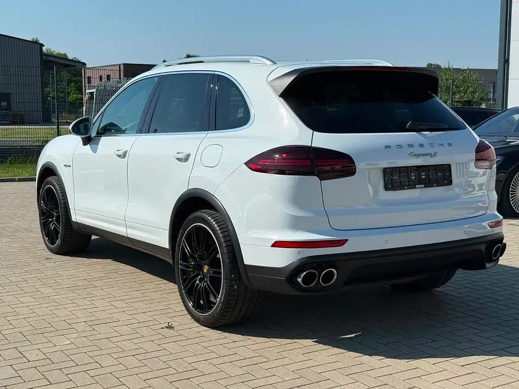 Gebraucht Porsche Cayenne 333 PS (244 kW) 2016 Weiß SUV