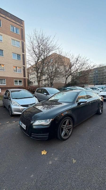 Schwarz Gebraucht 2010 Audi A7 Limousine | 18.500 € (Teuer) - Bild 1/4