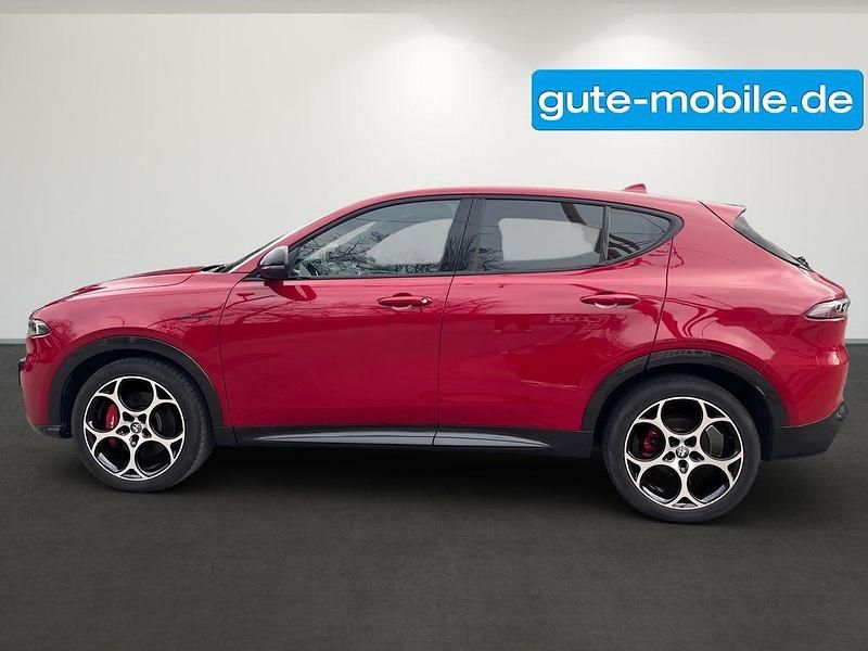 Gebraucht Alfa Romeo Tonale Veloce 160 PS (117 kW) 2023 Rot rosso alfa SUV
