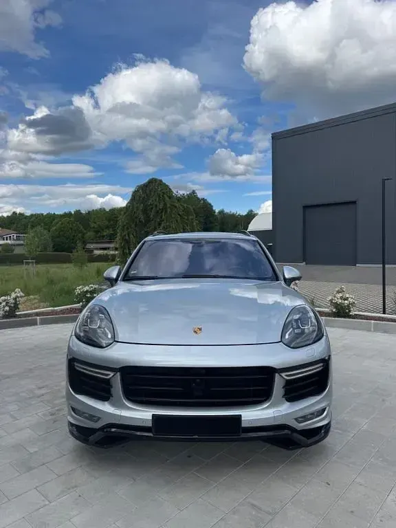 Gebraucht Porsche Cayenne GTS 441 PS (324 kW) 2016 Silber SUV