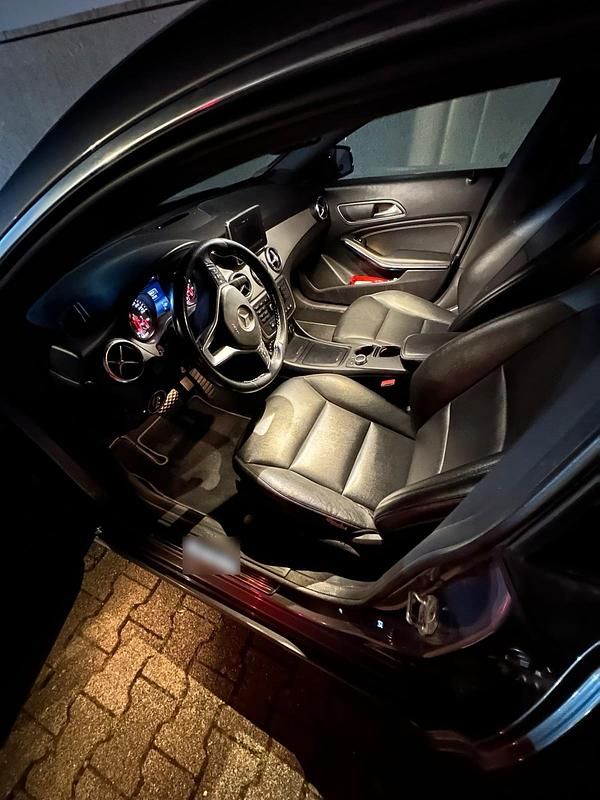 Gebraucht Mercedes CLA250 2014 Grau Limousine