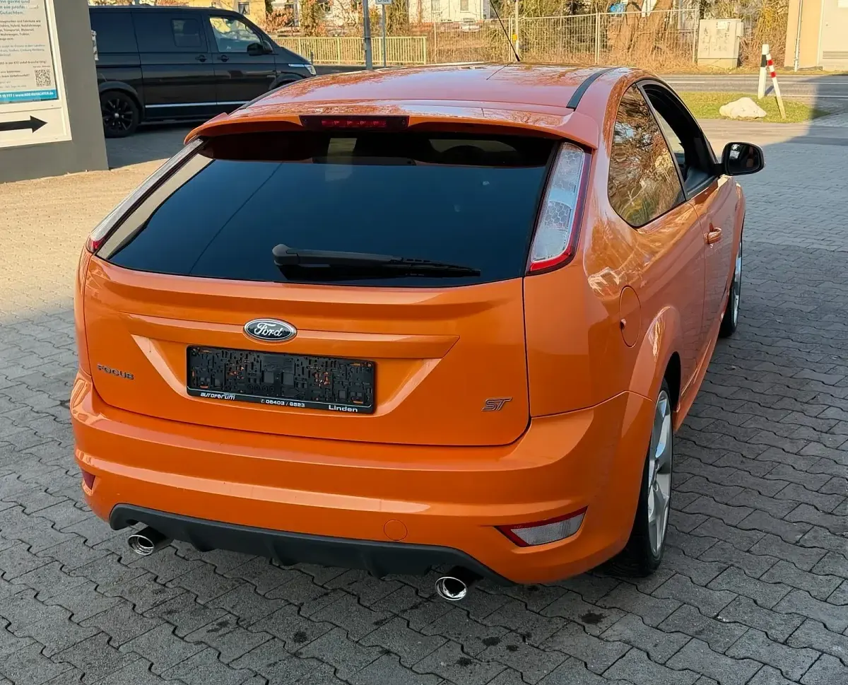 Gebraucht Ford Focus ST 225 PS (165 kW) 2008 Orange Coupé