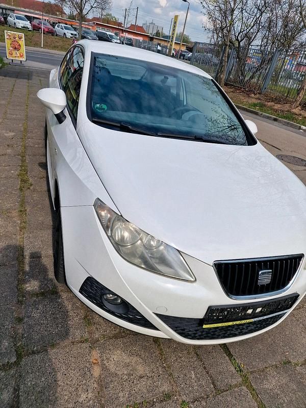 Usata Seat Ibiza 70 CV (51 kW) 2011 Bianco Berlina