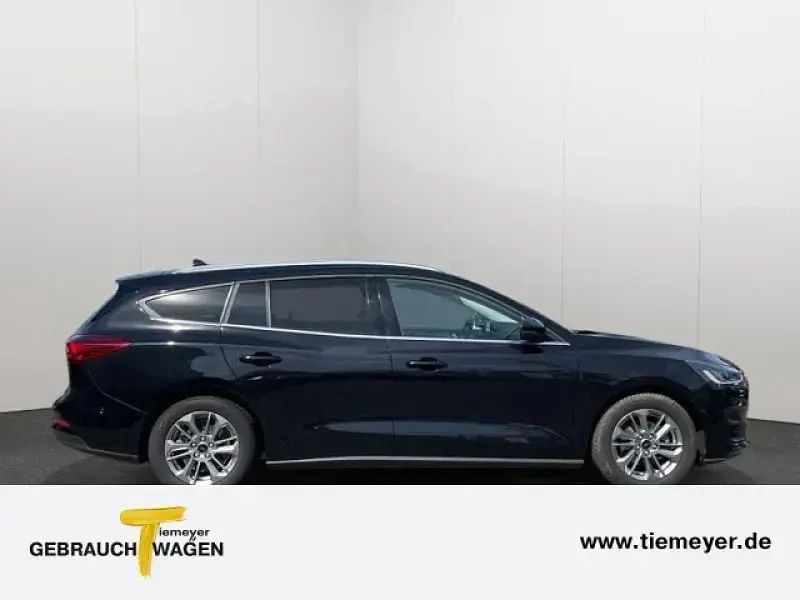 Gebraucht Ford Focus Titanium X 116 PS (85 kW) 2023 Schwarz Limousine