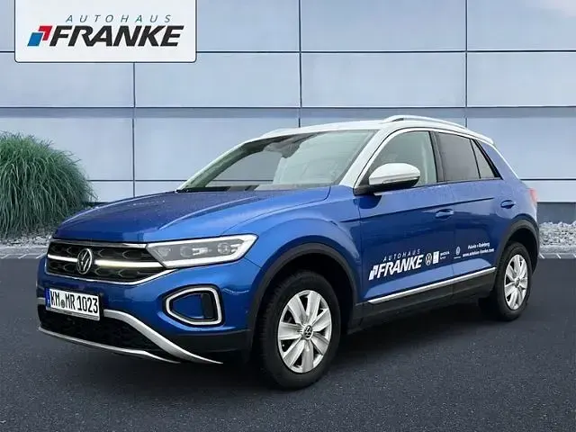 Gebraucht VW T-Roc IQ Drive 150 PS (110 kW) 2025 Ravennablau,pure white SUV