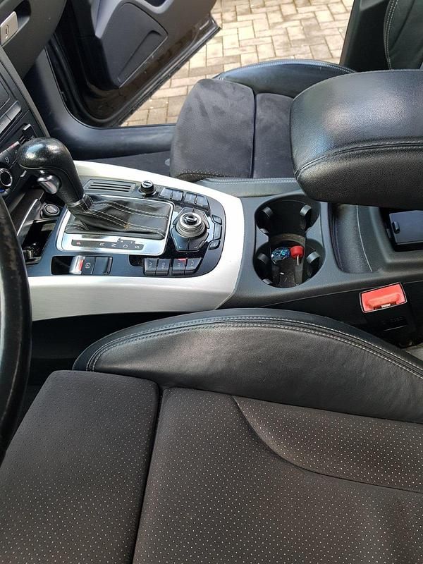 Gebraucht Audi Q5 240 PS (176 kW) 2009 Schwarz SUV