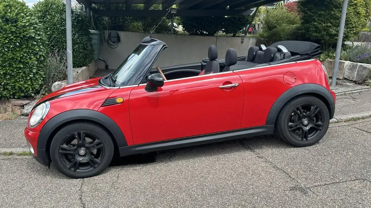 Gebraucht Mini Cooper Cabriolet 120 PS (88 kW) 2009 Rot Cabrio