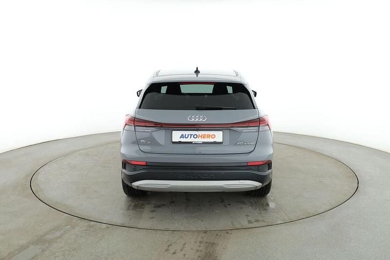 Gebraucht Audi Q4 e-tron S-Line 150 kW (204 PS) 2022 Grau SUV