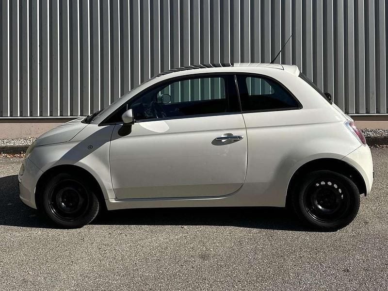 Weiß Gebraucht 2011 Fiat 500 Limousine | 3.900 € (Guter Preis) - Bild 1/4