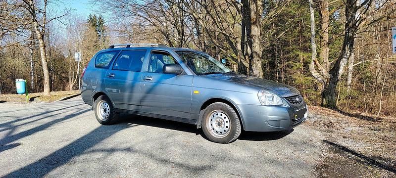 Second-hand Lada Priora 98 CP (72 kW) 2013 Maro Break