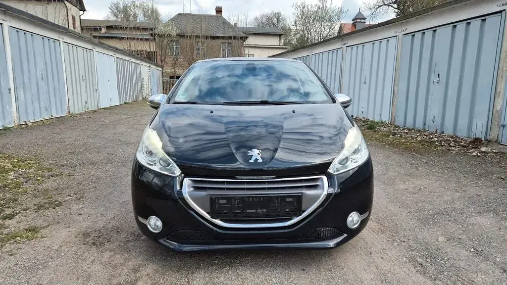 Gebraucht Peugeot 208 GTi 158 PS (116 kW) 2013 Schwarz Kleinwagen
