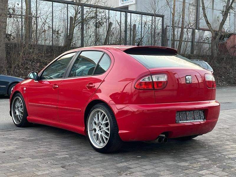 Gebraucht Seat Leon FR 180 PS (132 kW) 2004 Rot Kleinwagen